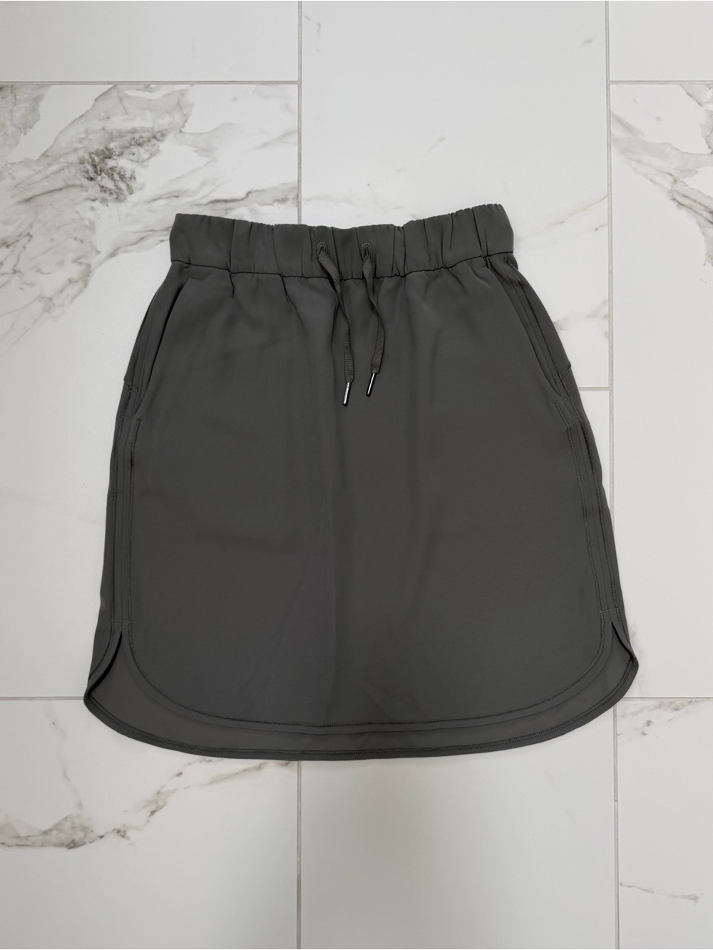 Lululemon On The Fly Skirt Grey Sage